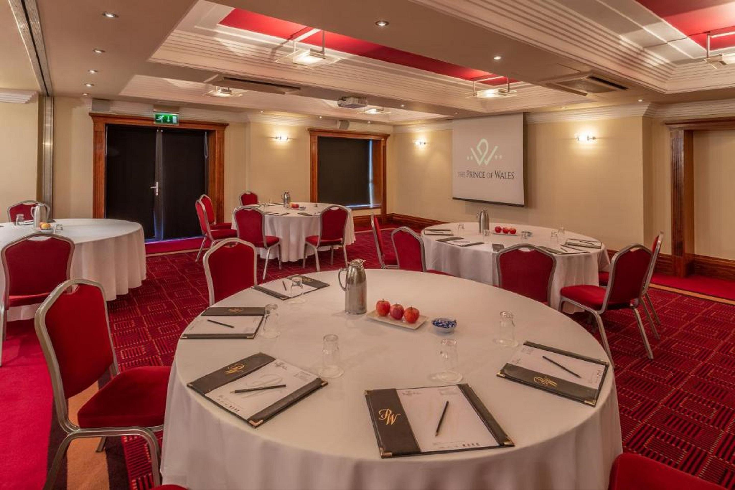 Prince Of Wales Hotel Athlone Eksteriør bilde